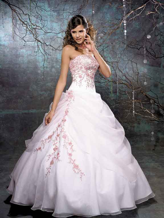 Sans_bretelles_buste_broderie_appliqu%C3